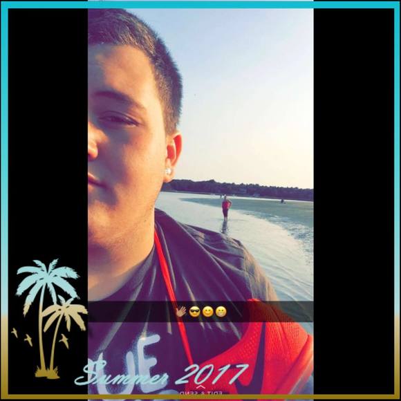 Meet your Posher, Josè - Picture 1 of 1